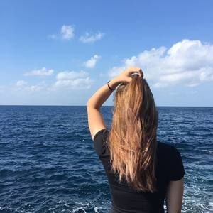 Meet your Posher, Valeriya